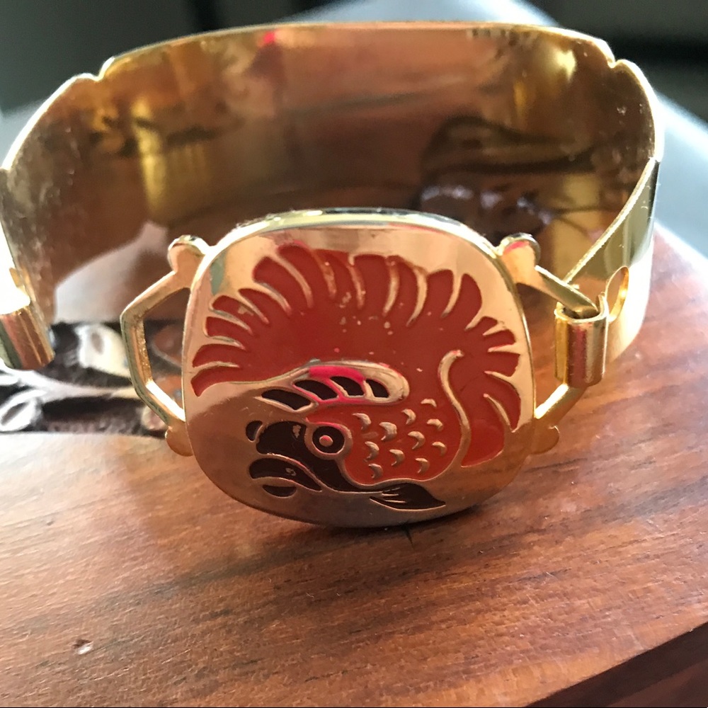 Gold bangle